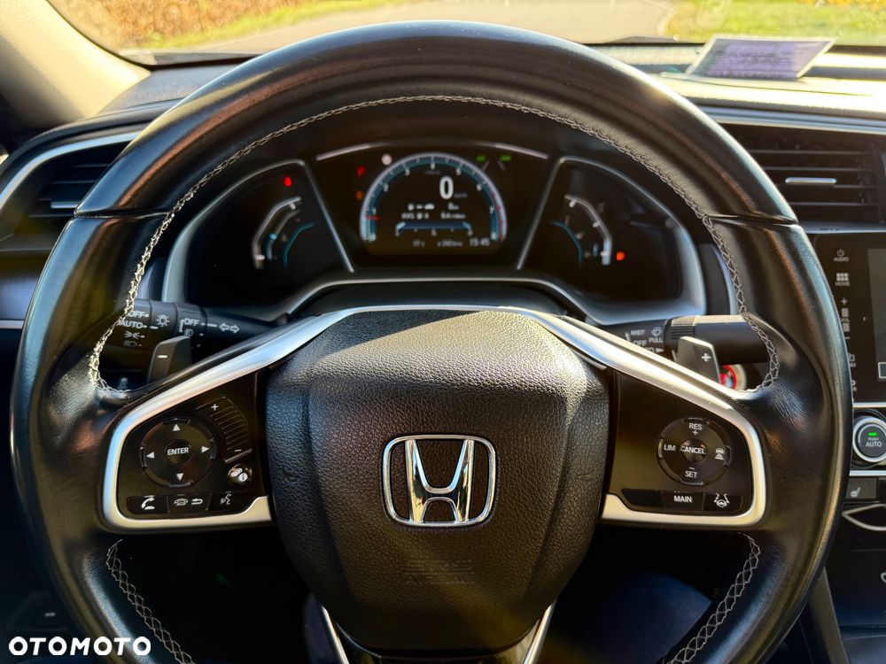 Honda Civic 1.5 T Executive CVT - 11