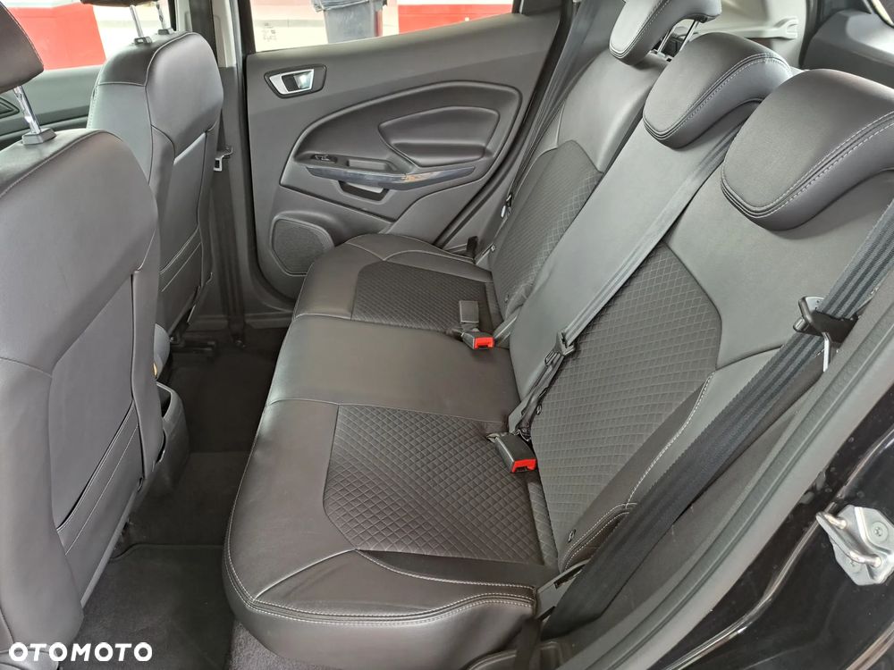 Ford EcoSport - 28