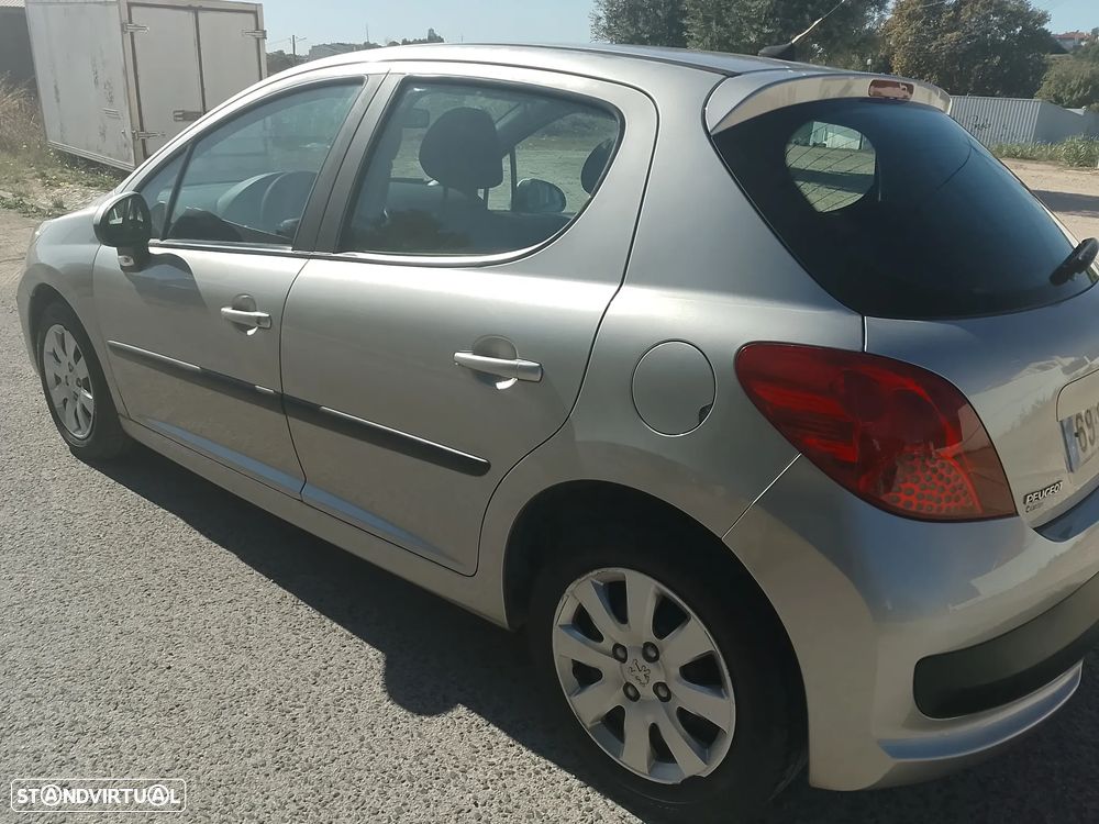 Peugeot 207 1.4 HDi Trendy - 13