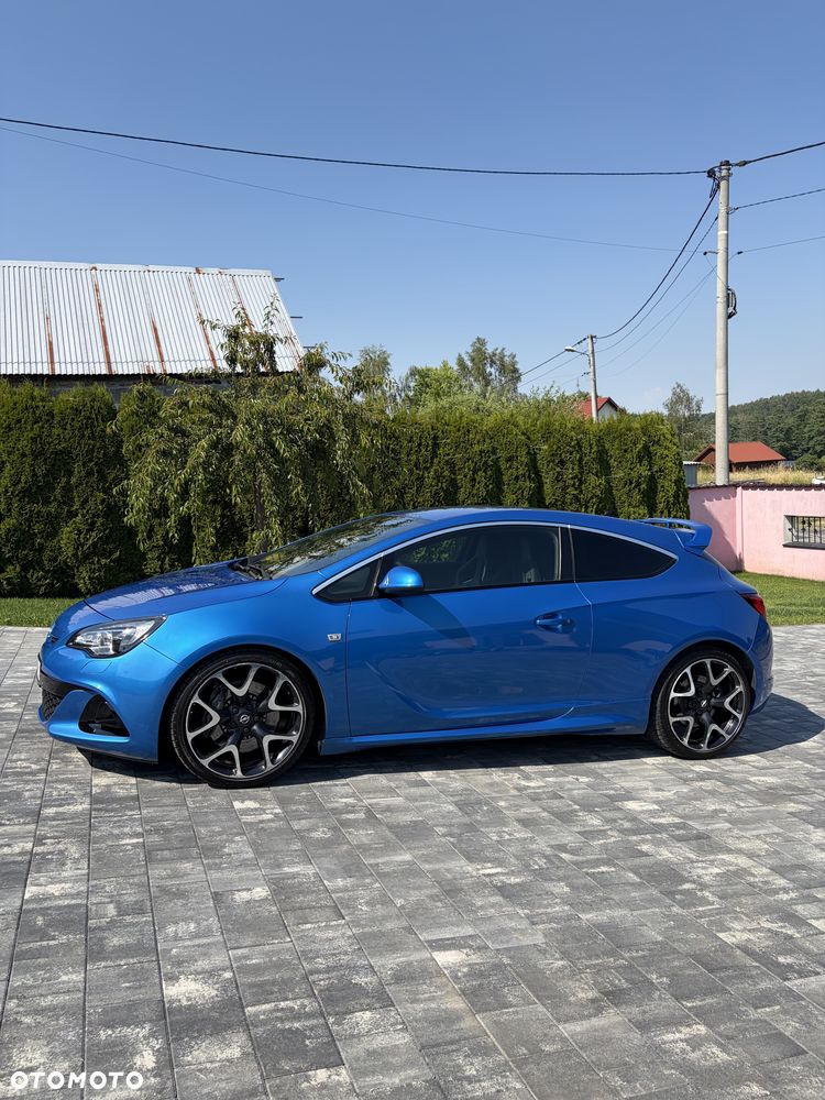 Opel Astra OPC - 2