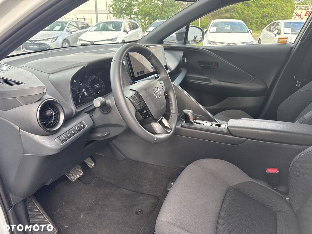 Toyota C-HR - 13