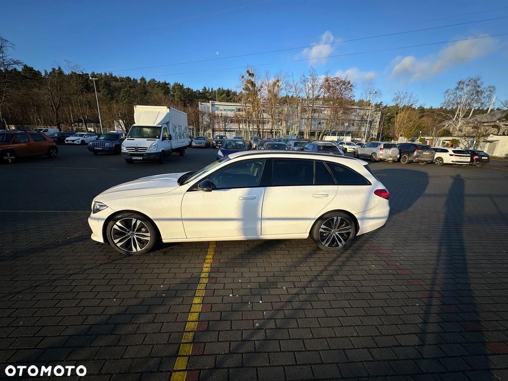 Mercedes-Benz Klasa C 180 9G-TRONIC - 1