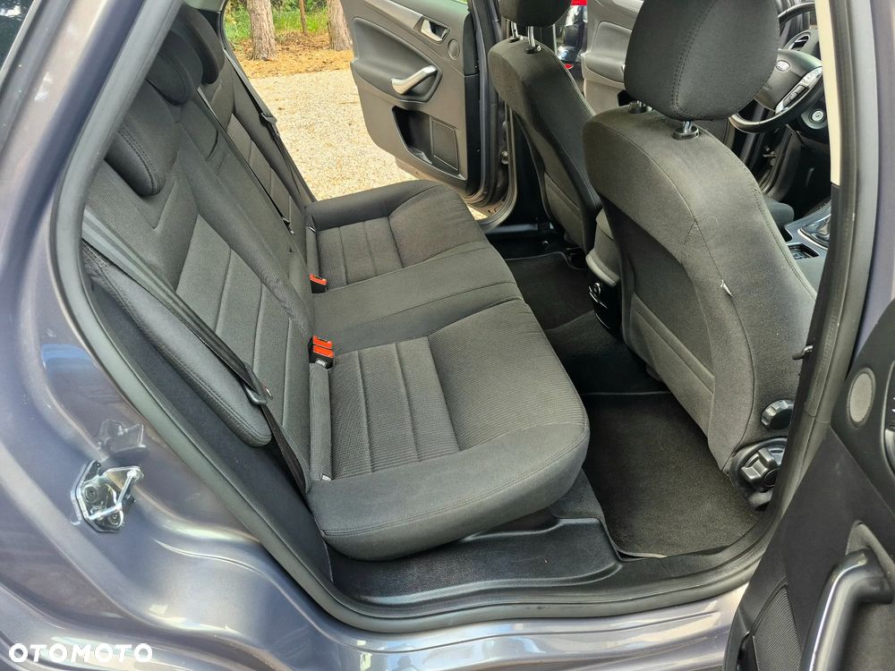 Ford Mondeo 2.0 TDCi Business Edition - 15