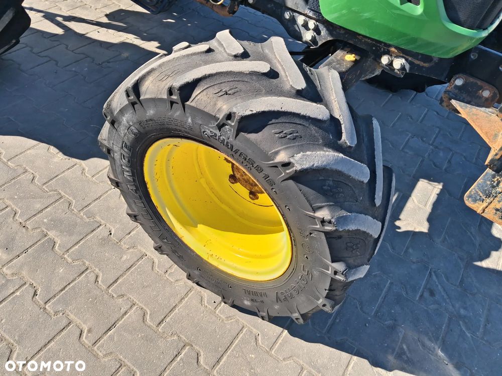 John Deere 4520 eHydro - 9