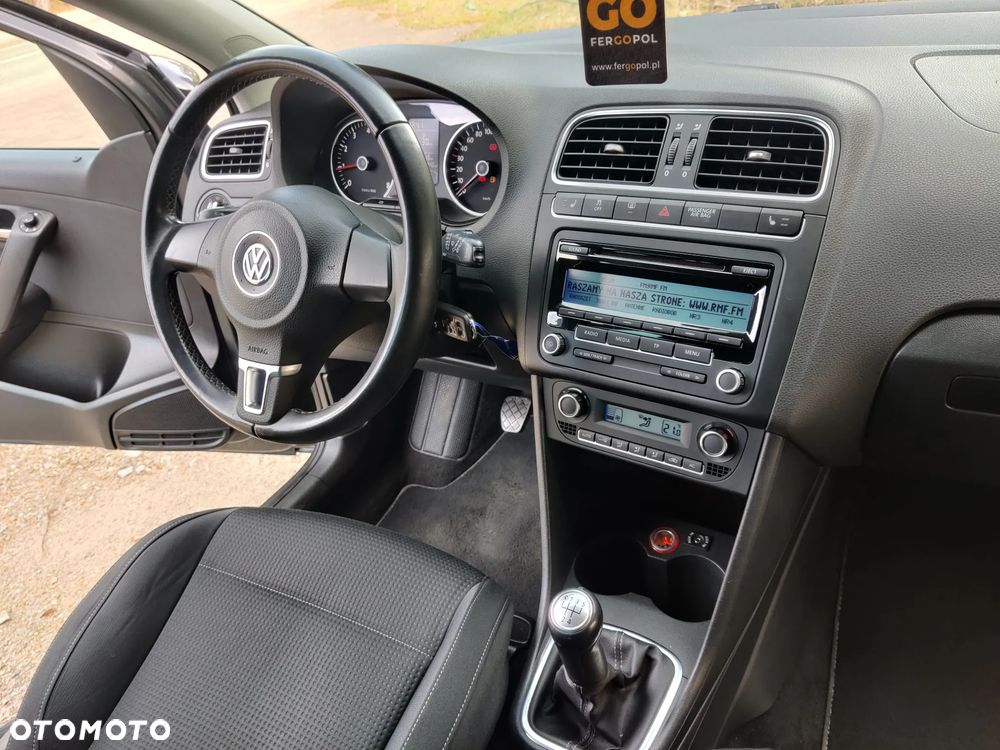 Volkswagen Polo 1.2 MATCH - 26