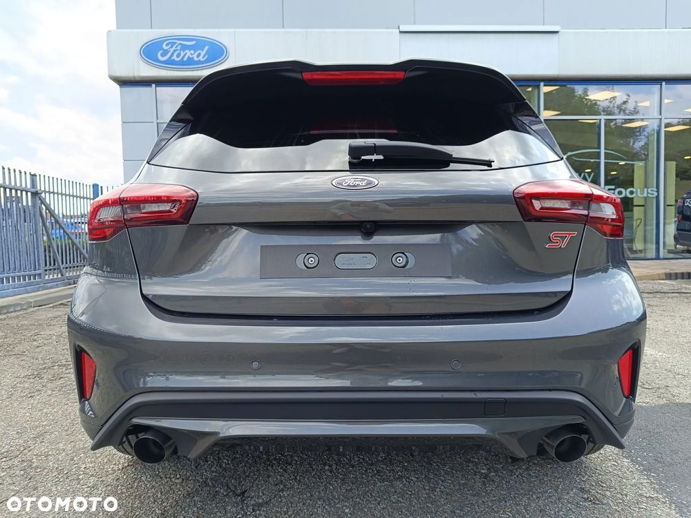 Ford Focus 2.3 EcoBoost ST X - 5