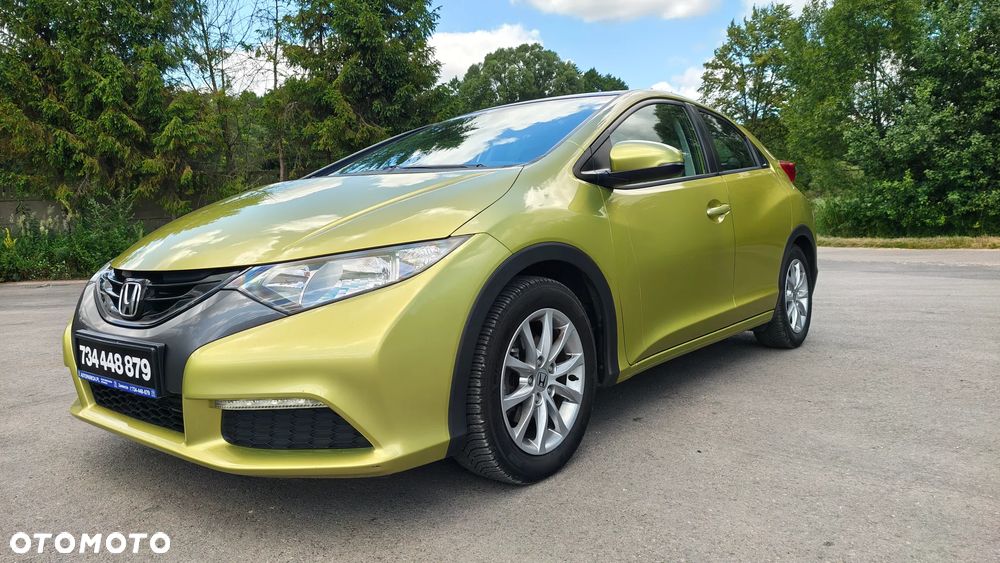 Honda Civic 1.8 i-VTEC Sport Black Edition - 11