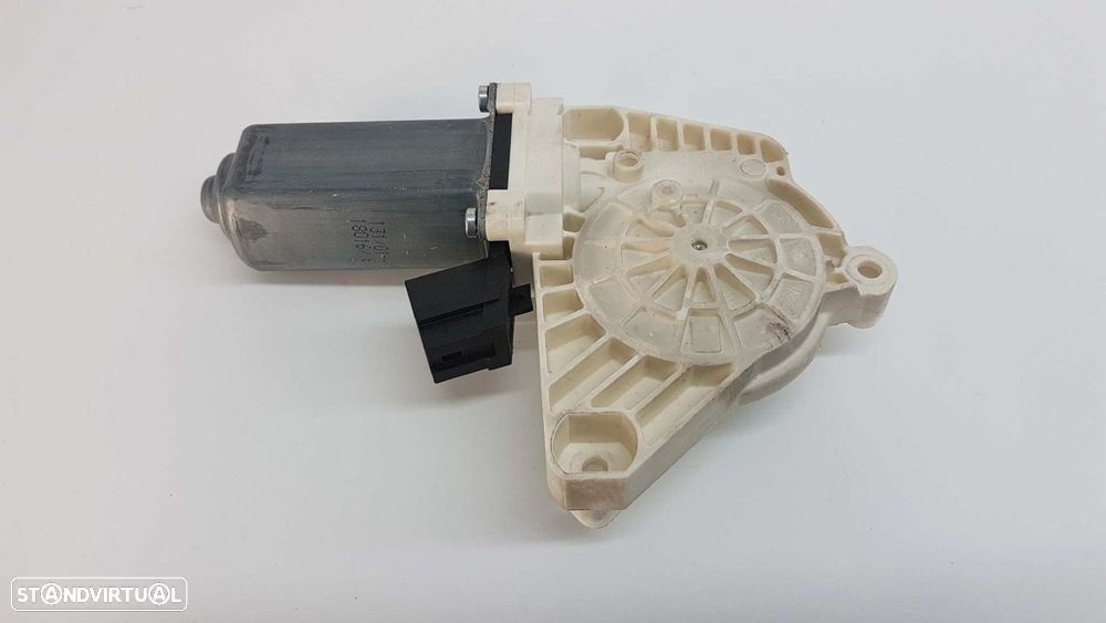 MOTOR ELEVADOR FRENTE ESQUERDO MERCEDES CLASE A (W169) A 150 (169.031) - 1