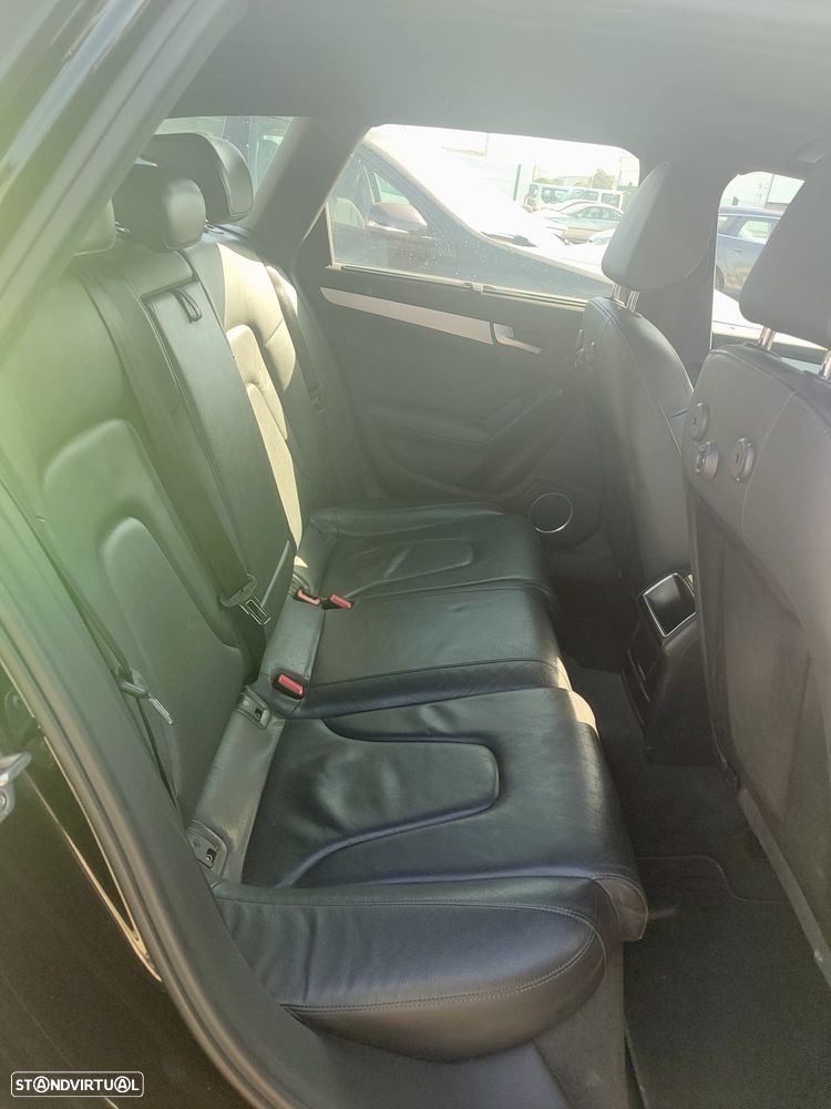 Audi A4 Avant 2.0 TDI S-line - 16