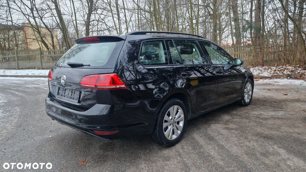 Volkswagen Golf 1.6 TDI BlueMotion Technology Trendline - 4