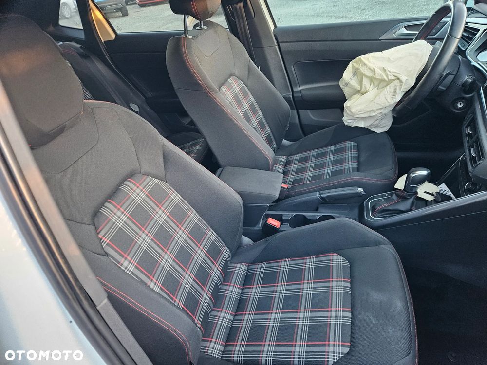 Volkswagen Polo 2.0 TSI DSG GTI - 6
