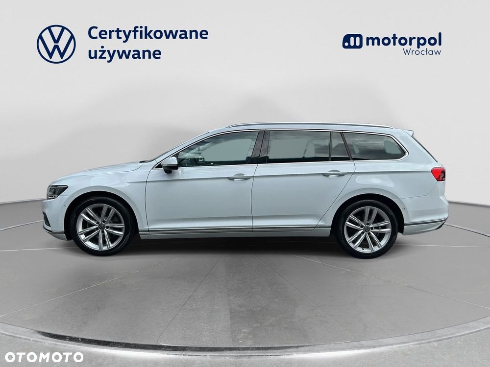 Volkswagen Passat 2.0 TDI EVO Elegance DSG - 3