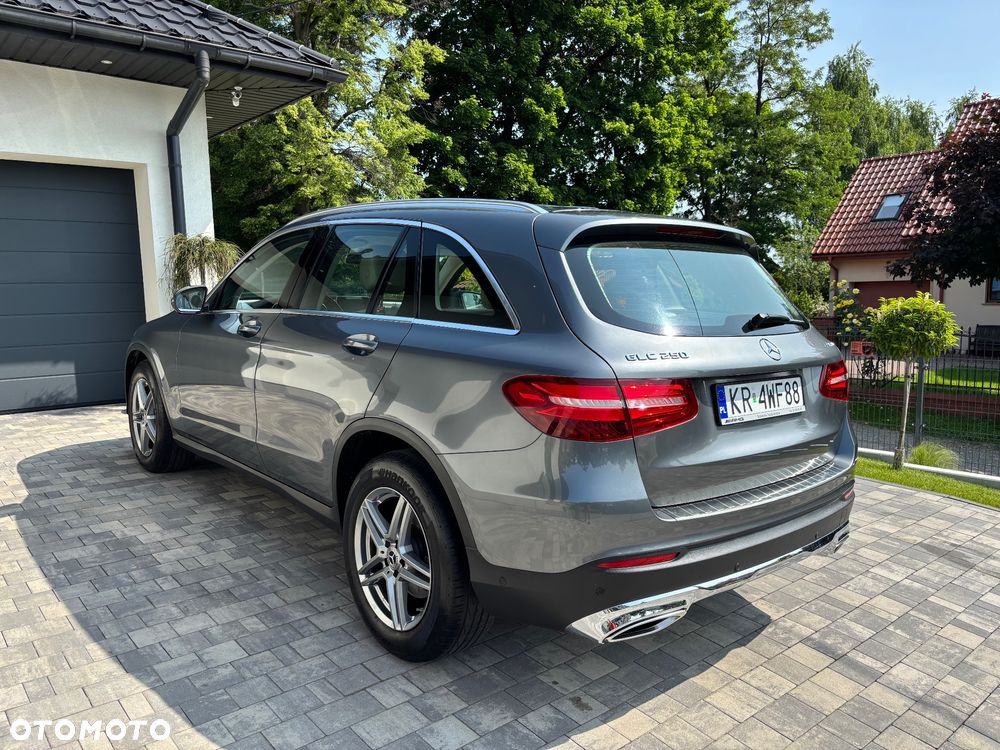 Mercedes-Benz GLC - 3