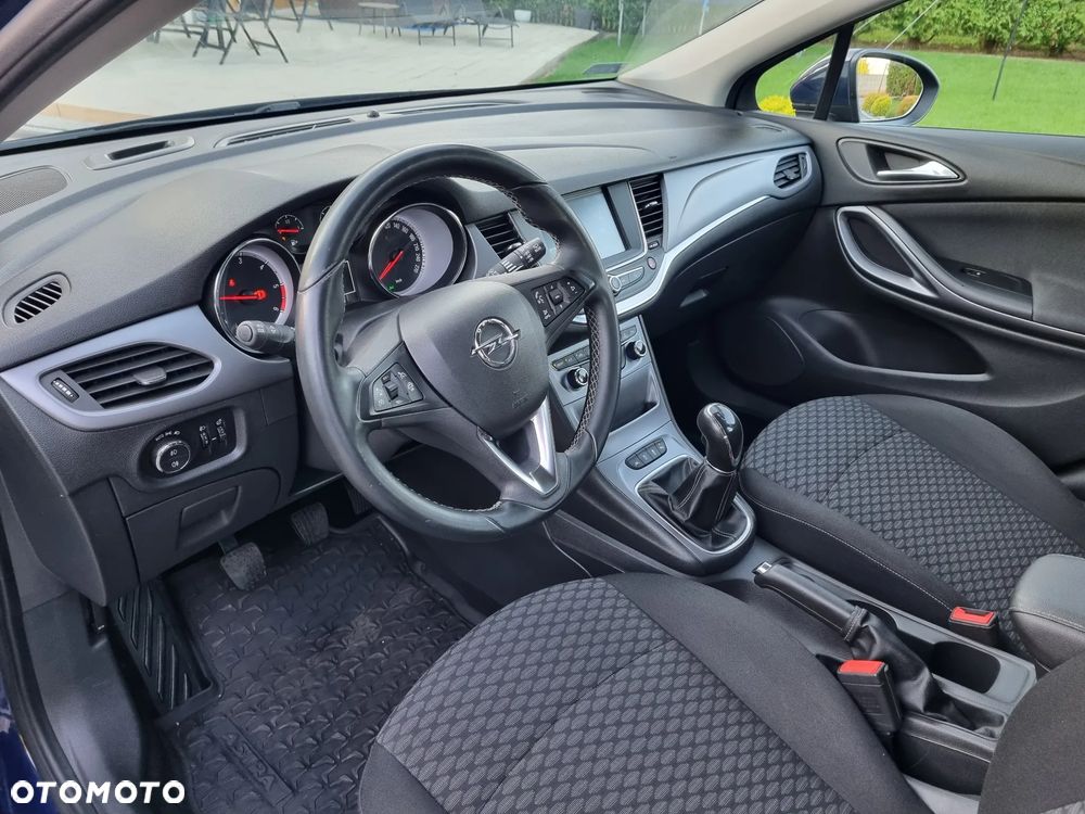 Opel Astra 1.6 CDTI Cosmo - 13
