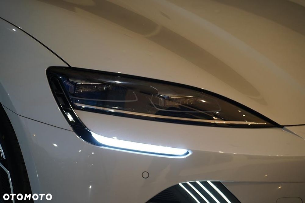 BYD Seal 82.5kWh Excellence AWD - 24
