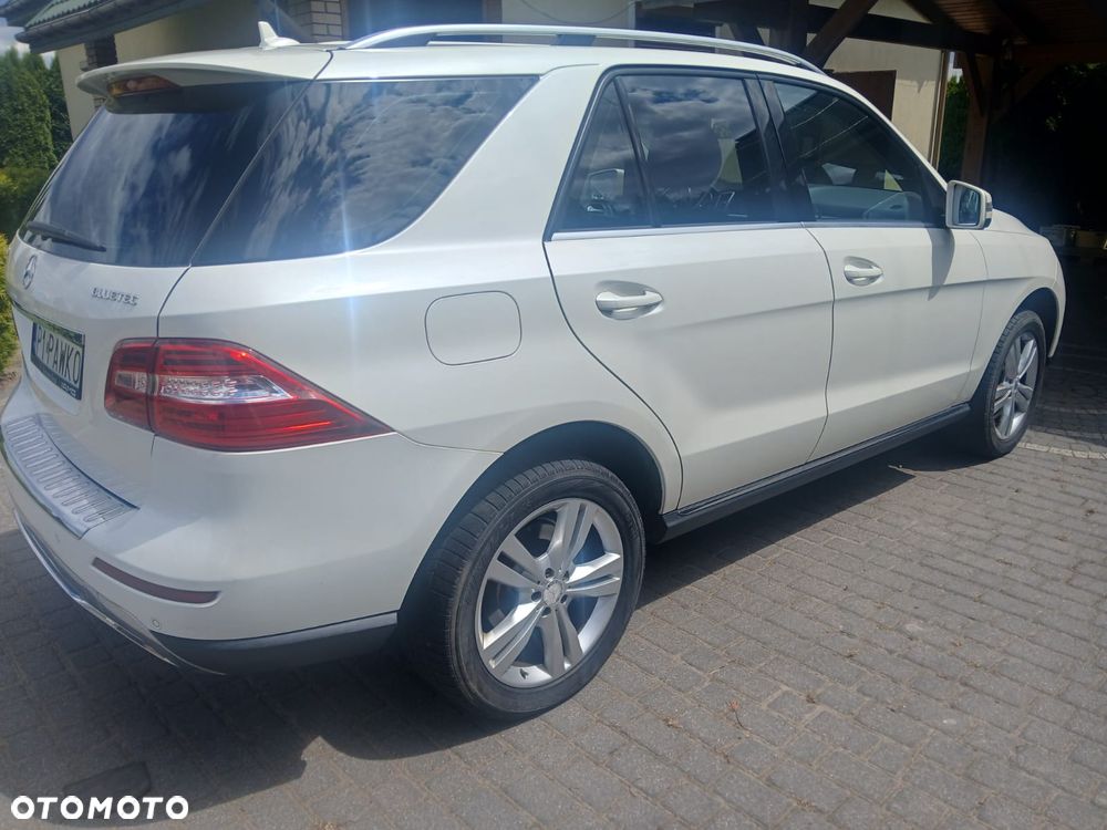 Mercedes-Benz ML 250 BlueTEC 4MATIC 7G-TRONIC - 3