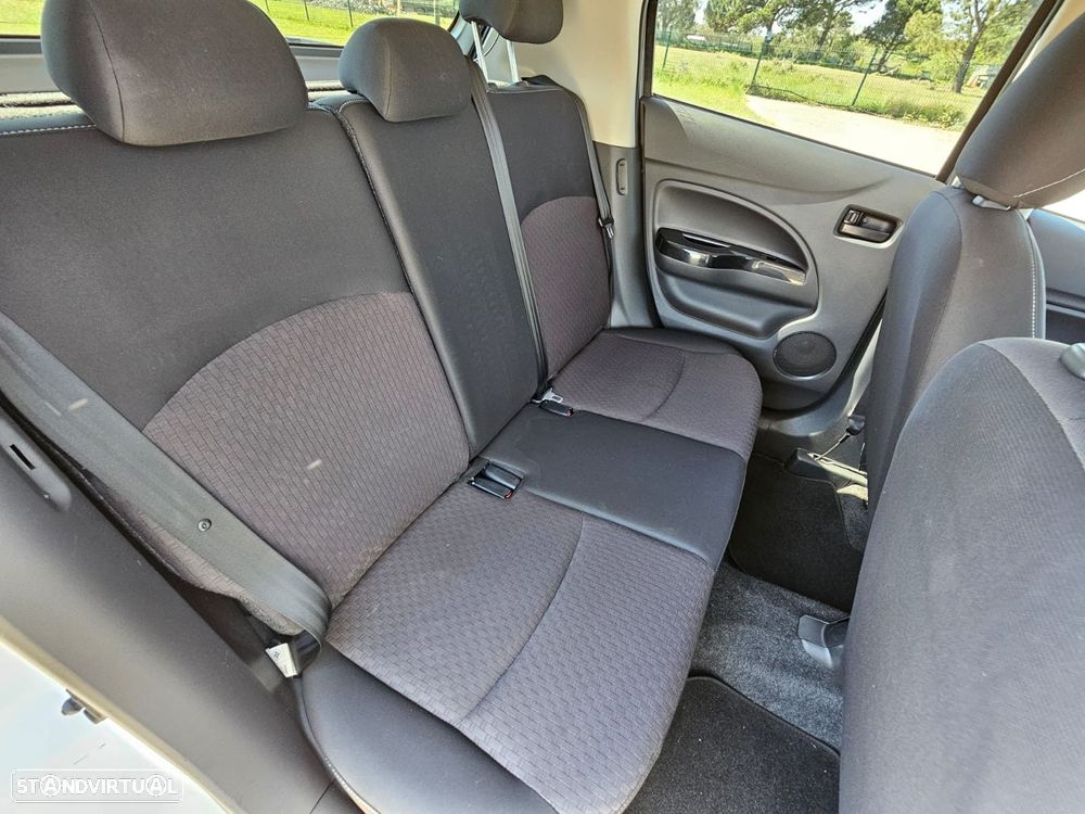 Mitsubishi Space Star 1.2 Intense - 24