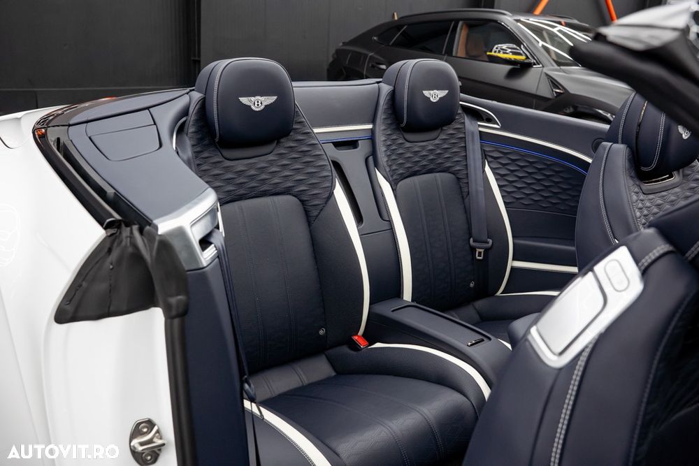 Bentley Continental GTC Speed - 15