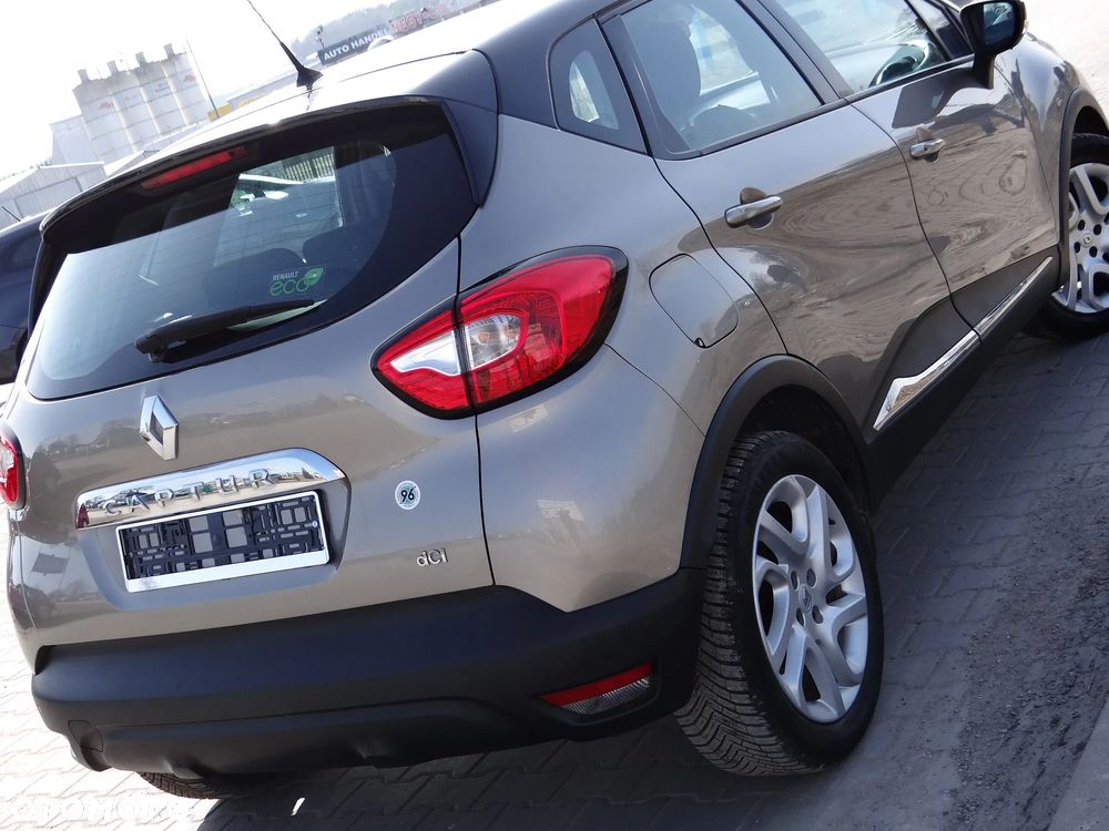 Renault Captur - 21