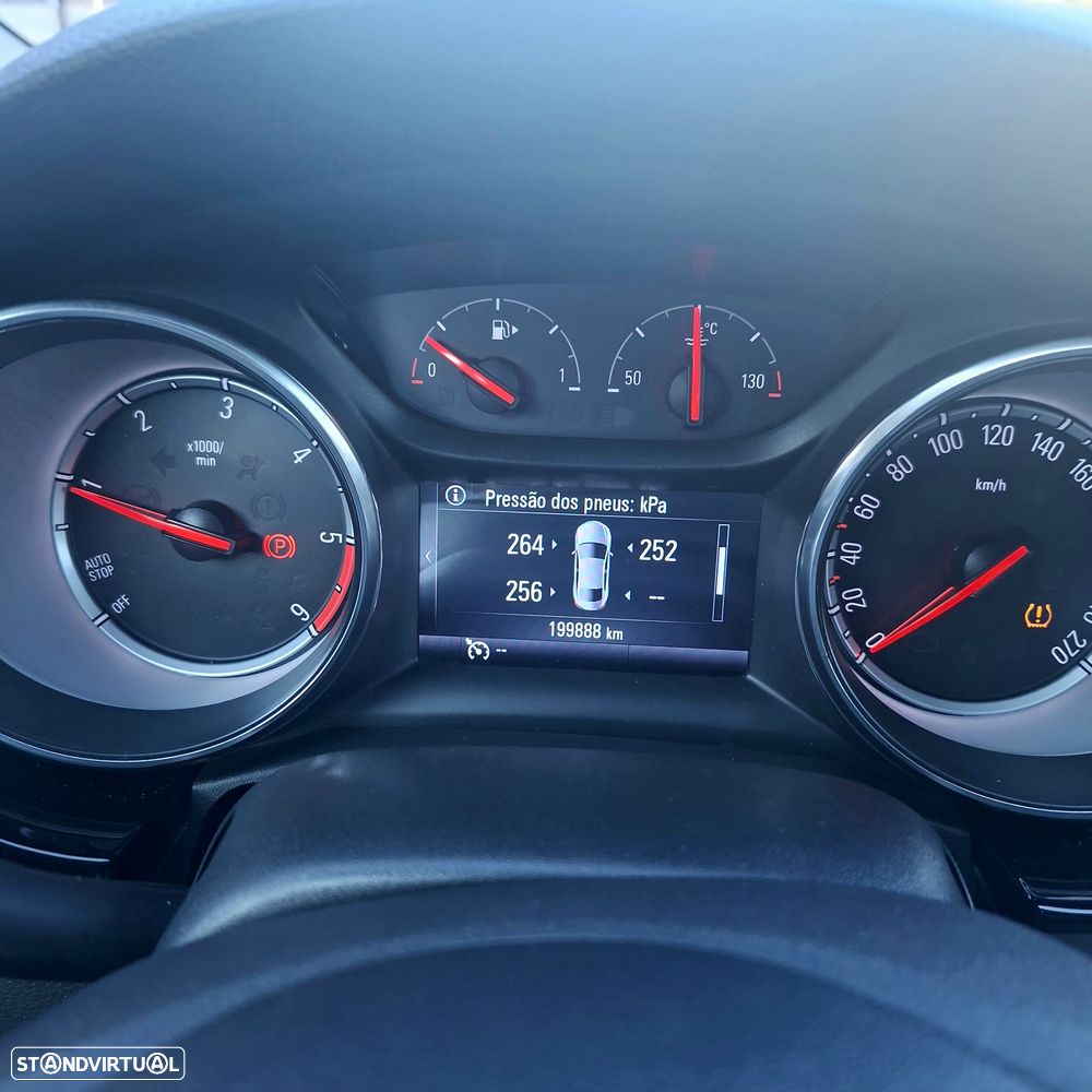 Opel Astra 1.6 CDTI Innovation S/S - 10