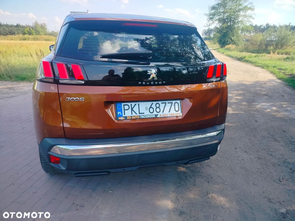 Peugeot 3008 1.2 PureTech Active S&S EAT8 - 8
