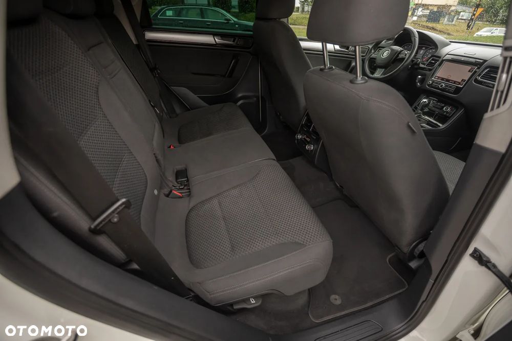 Volkswagen Touareg 3.0 V6 TDI Blue Motion DPF Automatik - 17