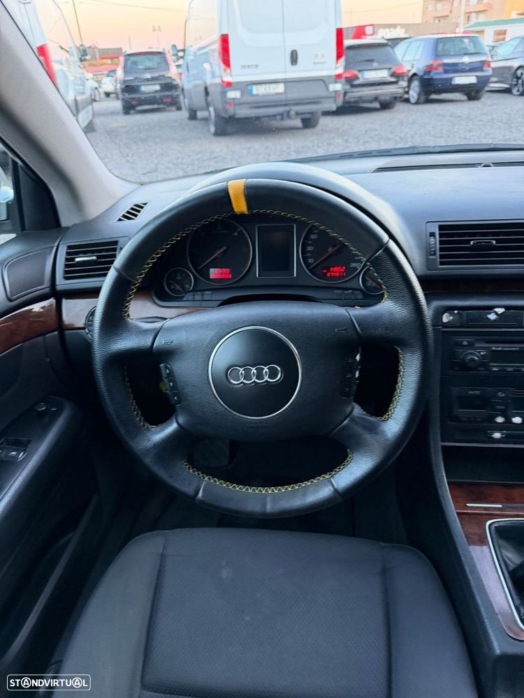 Audi A4 Avant 1.9 TDI m5 Sport - 27