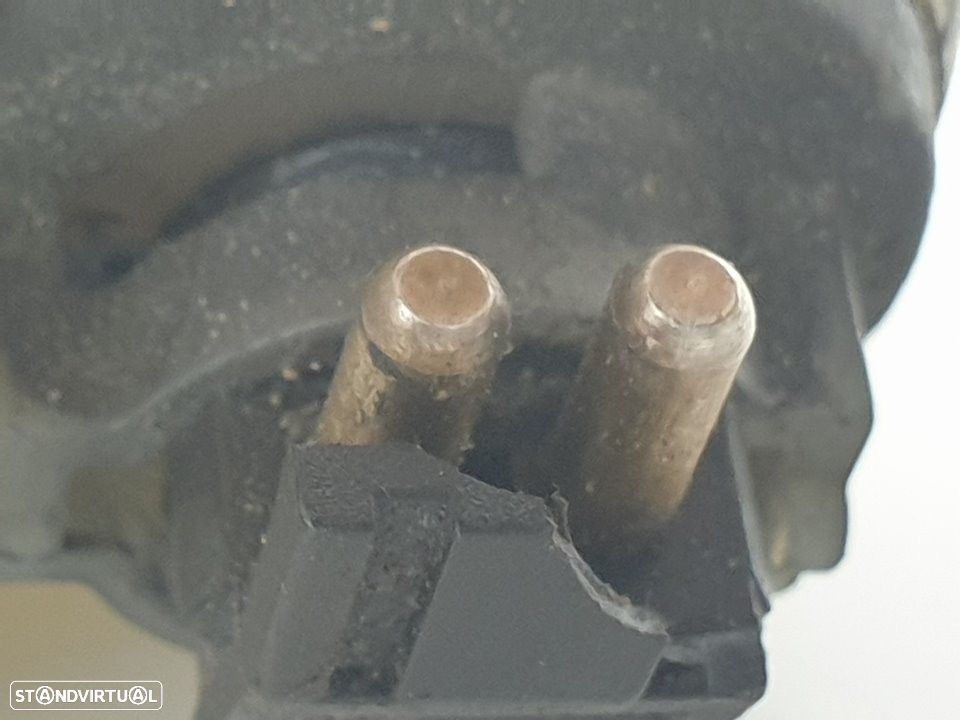 DEPOSITO SERVO MERCEDES-BENZ CLK DESCAPOTAVEL 2001 - 4