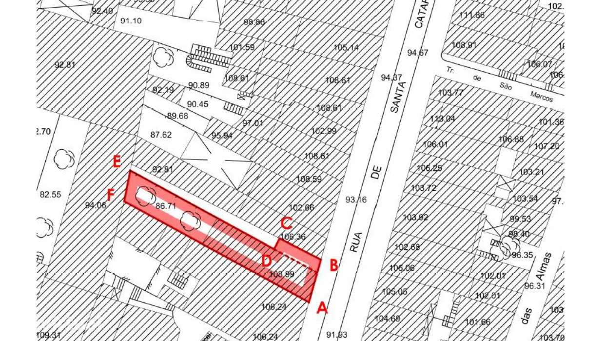 Prédio com Projeto Aprovado – Rua de Santa Catarina - Grande imagem: 5/5