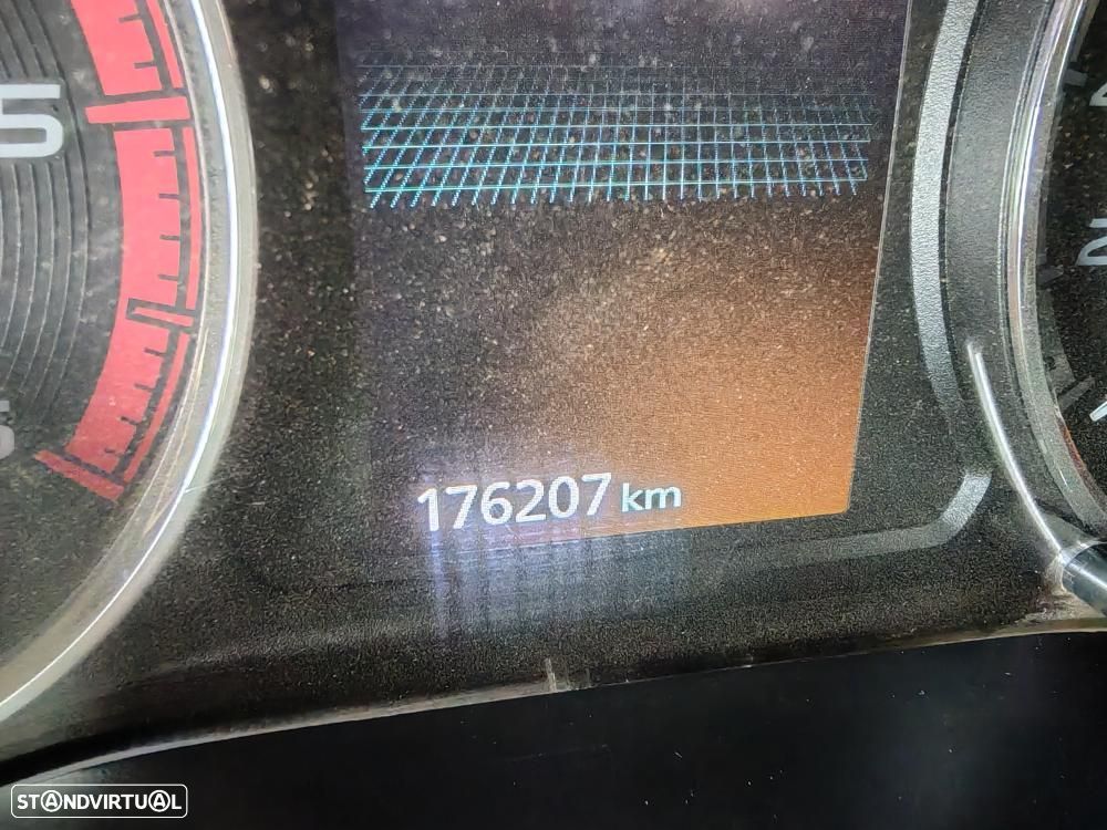 Mitsubishi L200 2.4 DI-D CE 4WD 3L - 17