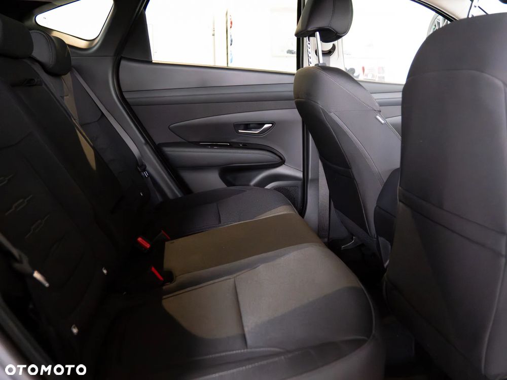 Hyundai Tucson 1.6 T-GDi HEV Smart 2WD - 39