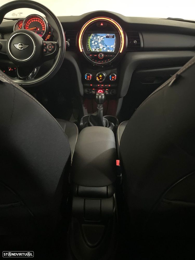 MINI 5 Portas One D - 25