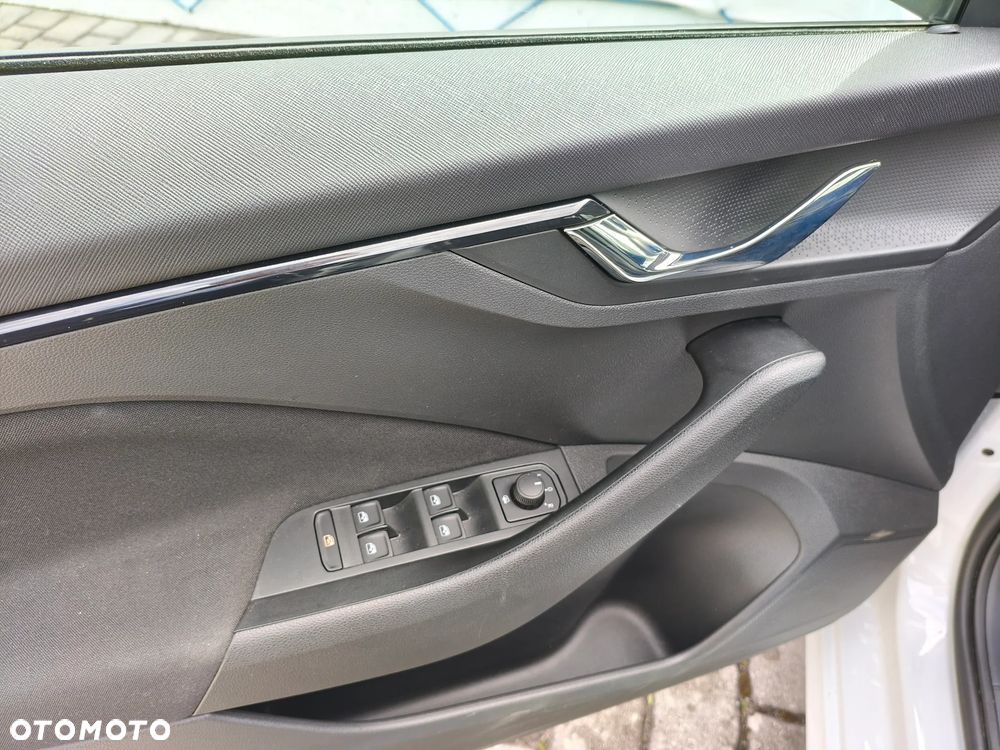 Skoda Kamiq 1.0 TSI Selection - 17