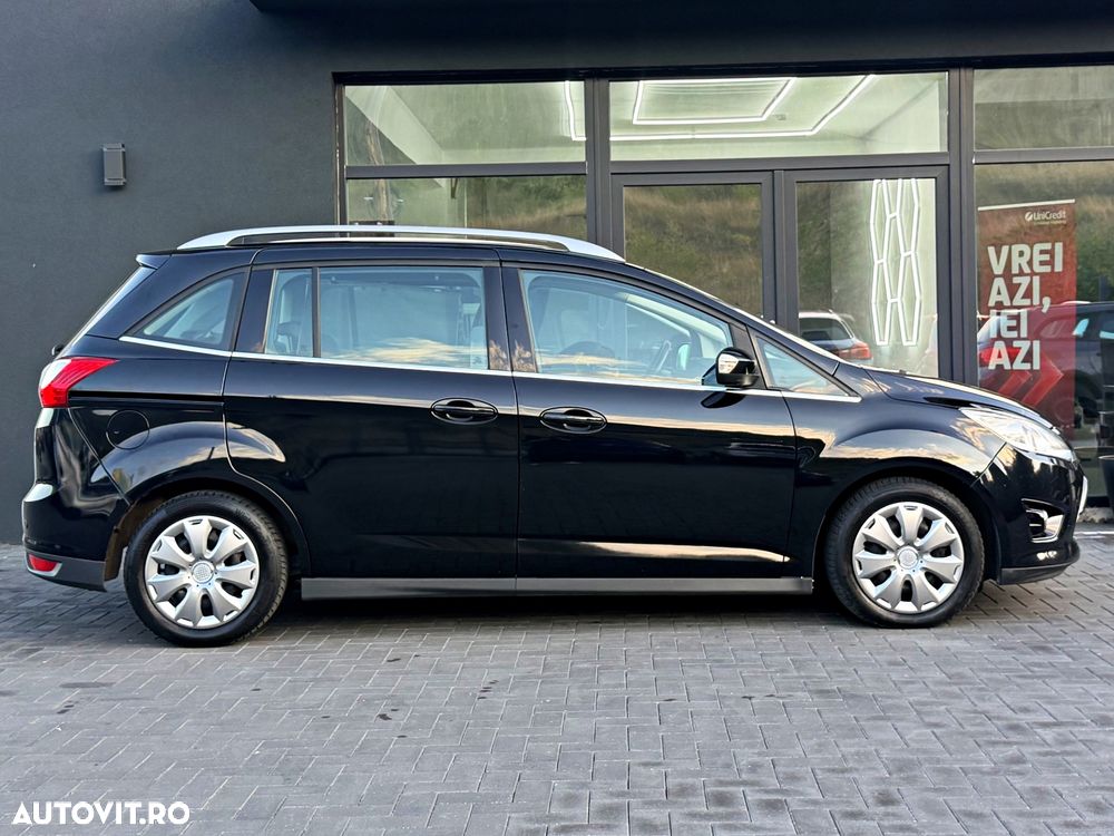Ford Grand C-Max - 3