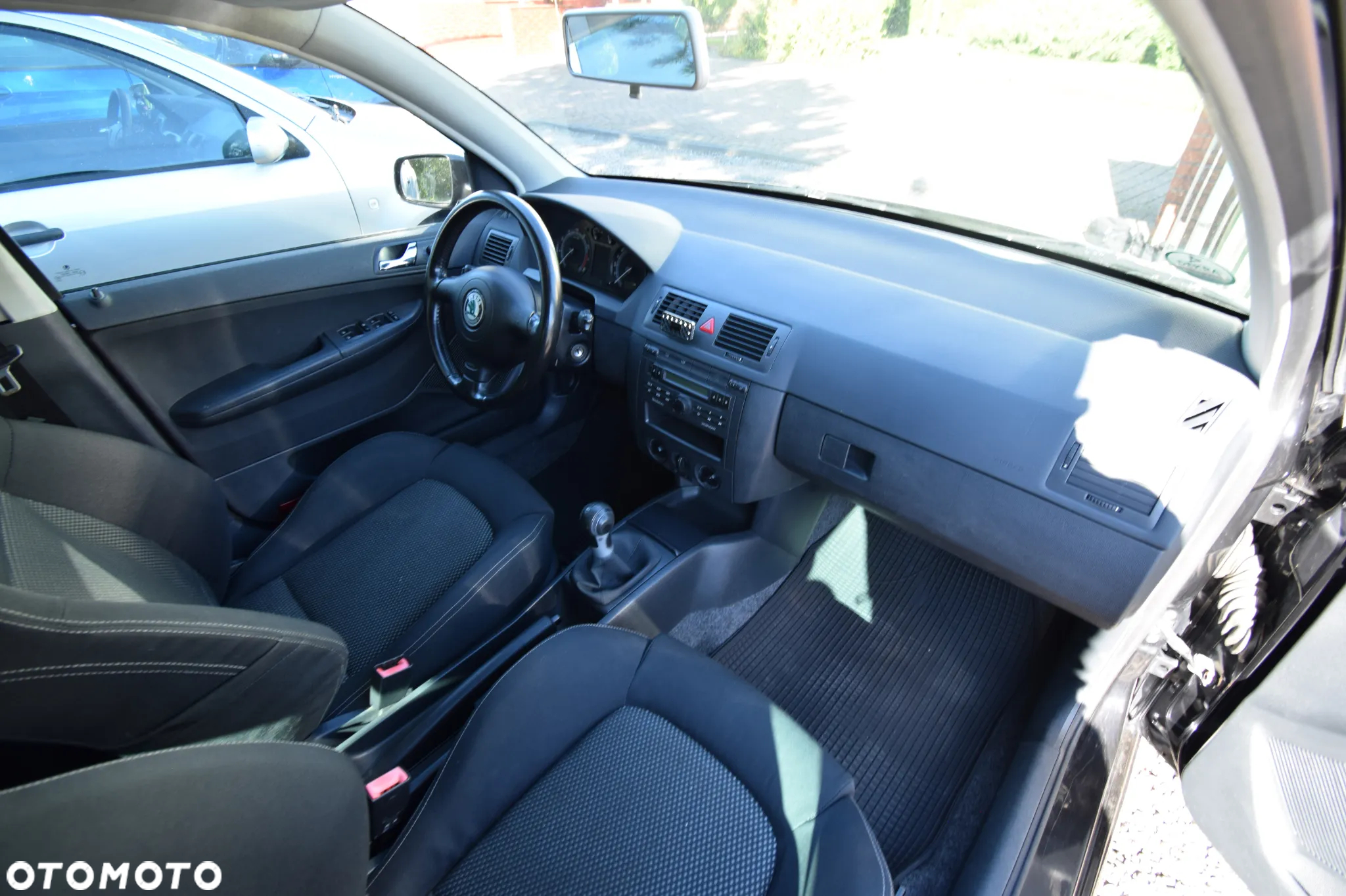 Skoda Fabia 1.4 16V Sport - 17