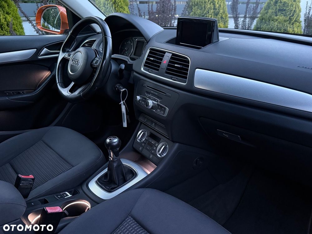 Audi Q3 2.0 TDI Edycja Specjalna - 16