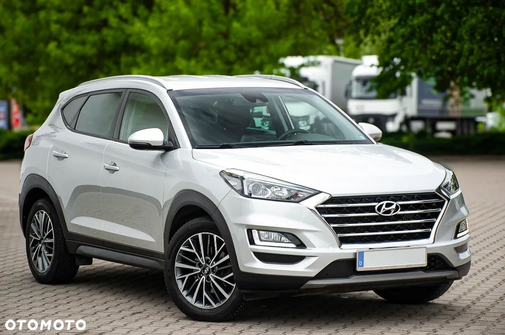 Hyundai Tucson blue 1.6 CRDi 2WD DCT Premium - 23