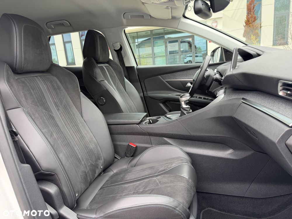 Peugeot 3008 - 24