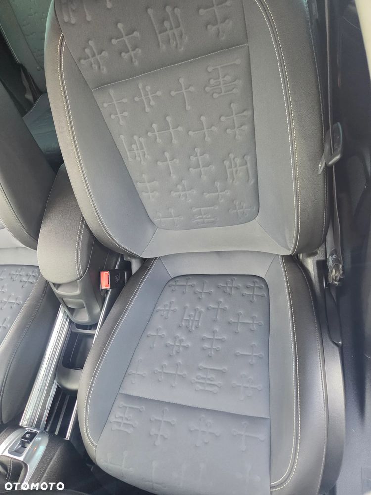 Opel Meriva - 13