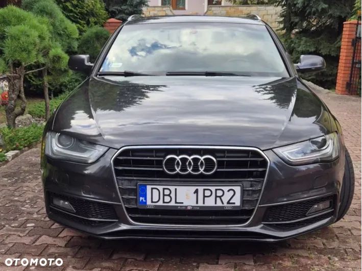 Audi A4 Avant 2.0 TDI DPF S line Sportpaket - 2