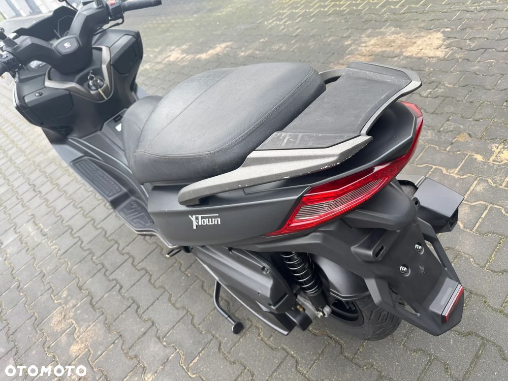 Kymco X-Town - 17
