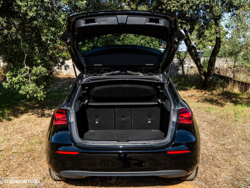 Mercedes-Benz A 200 - 13