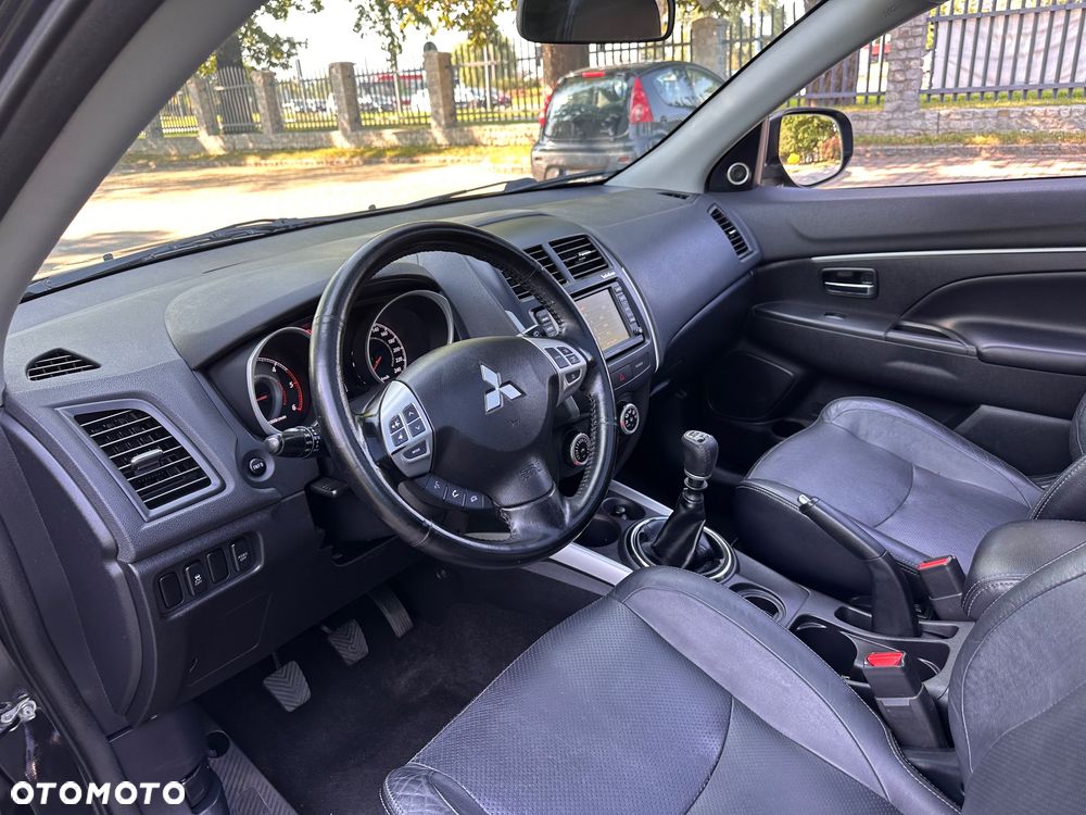 Mitsubishi ASX 1.8 DI-D 2WD Instyle - 16