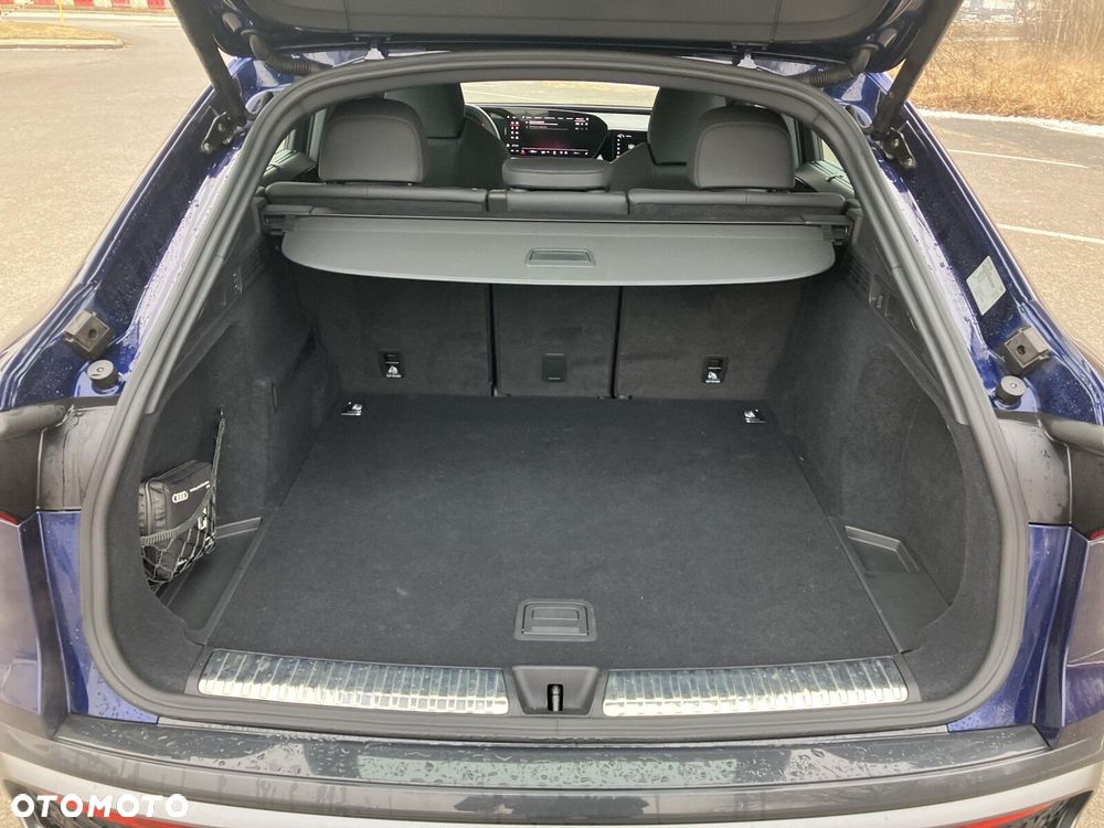 Audi Q5 Sportback - 27