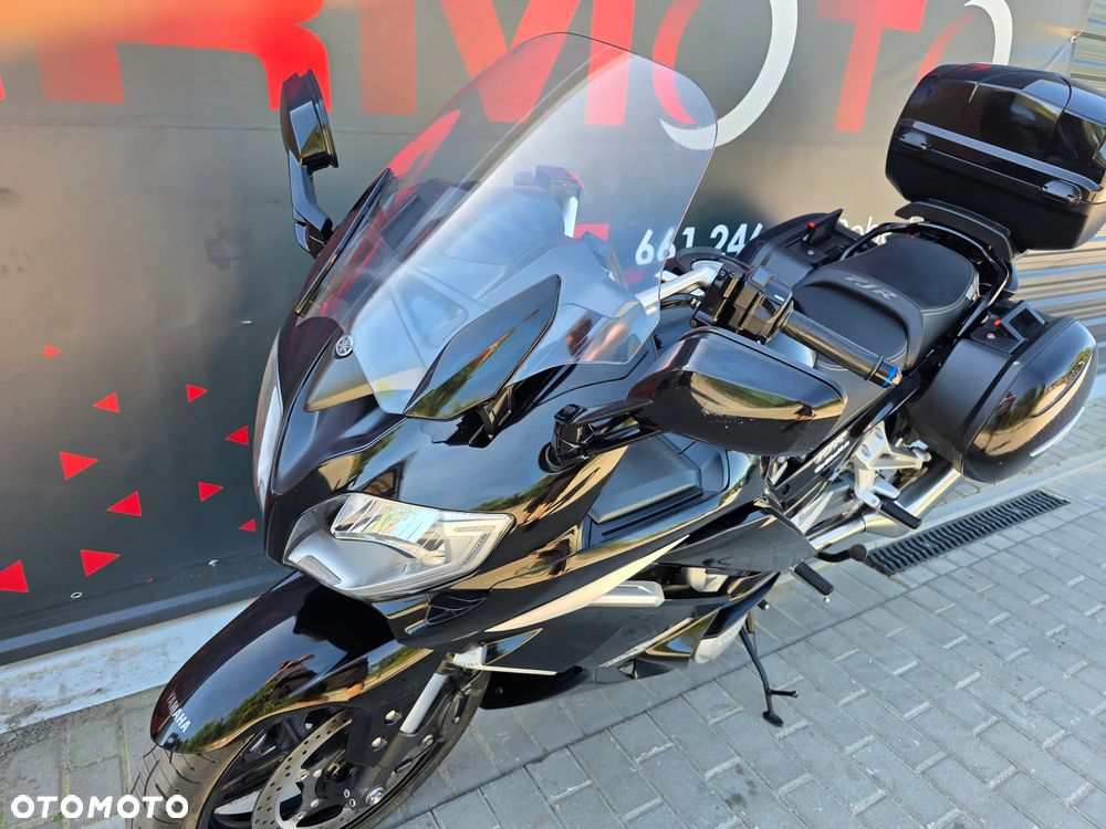 Yamaha FJR - 25