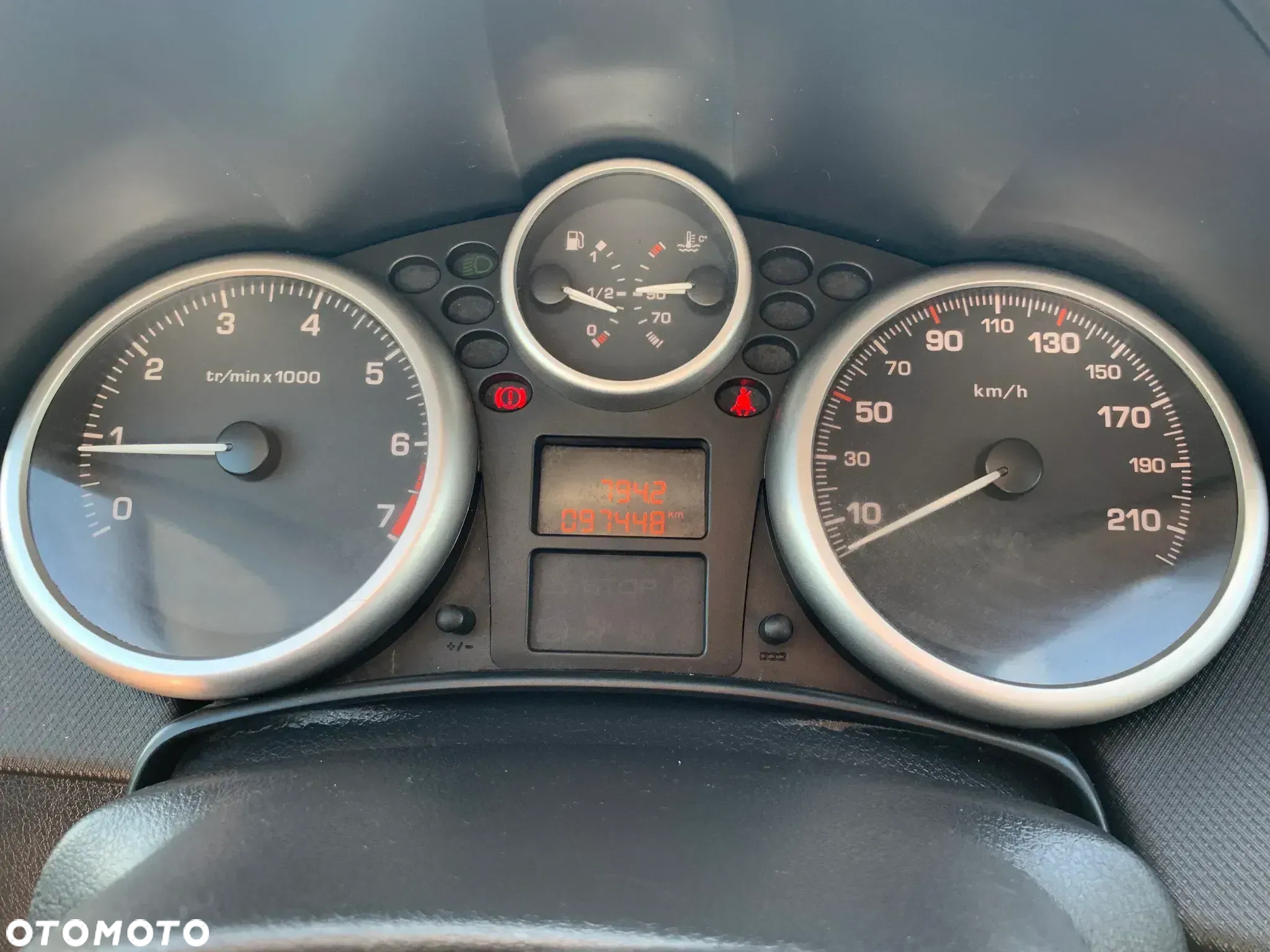 Peugeot 207 1.4 16V Presence - 11