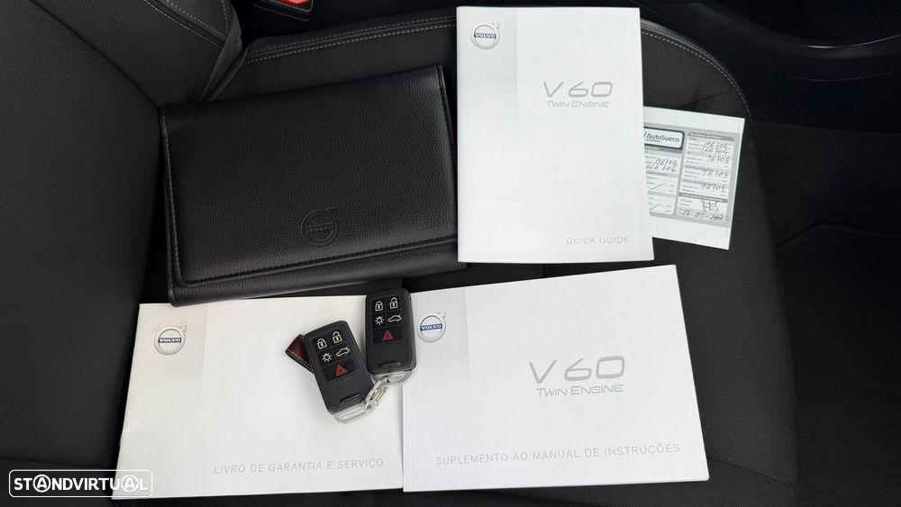 Volvo V60 2.4 D6 Momentum AWD Phev - 45