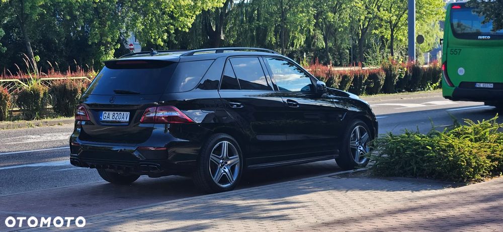 Mercedes-Benz ML 350 BlueTEC 4-Matic - 17