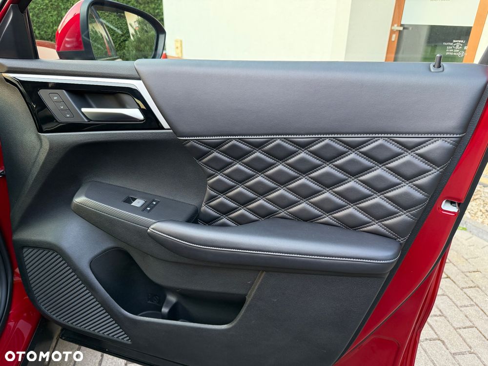 Mitsubishi Outlander 2.4 4WD Diamant PLUS - 21
