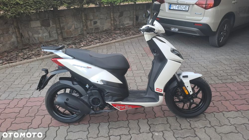 Aprilia Sportcity - 6